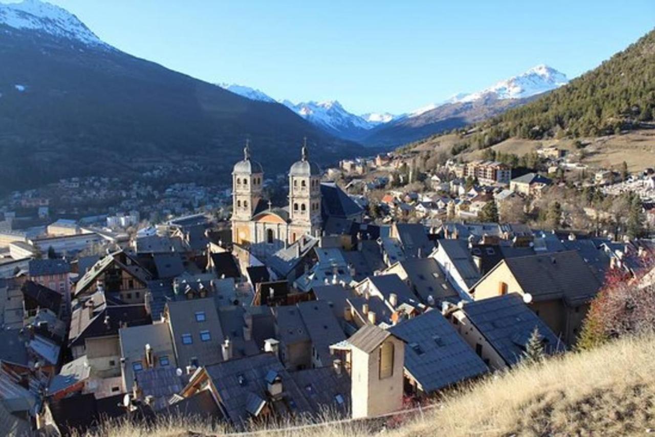 Rare Pearl With An Incredible View Of All Briancon Εξωτερικό φωτογραφία